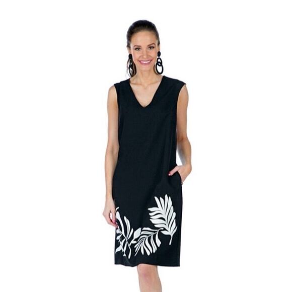 Natori Twill Dress with Leaf Applique - Picture 1 of 13
